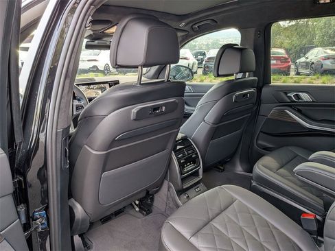 New 2026 BMW X7 xDrive40i w/ M Sport Package image 37
