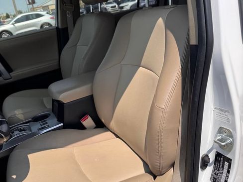 Used 2018 Toyota 4Runner SR5 Premium AWD/4WD image 11