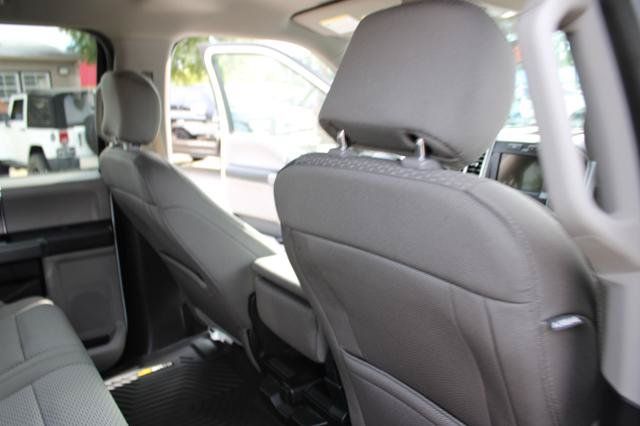 Used 2018 Ford F150 XLT w/ Equipment Group 302A Luxury AWD/4WD image 28
