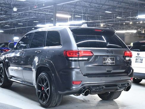 Used 2021 Jeep Grand Cherokee SRT AWD/4WD image 9
