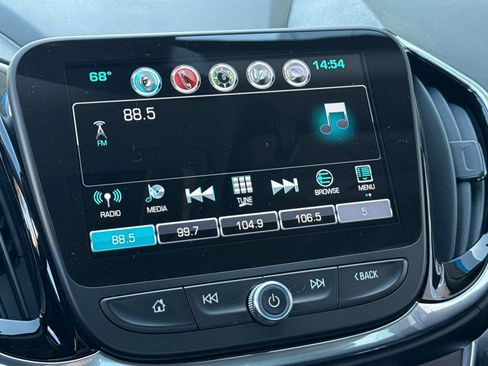 Used 2017 Chevrolet Volt Premier w/ Driver Confidence II Package image 27