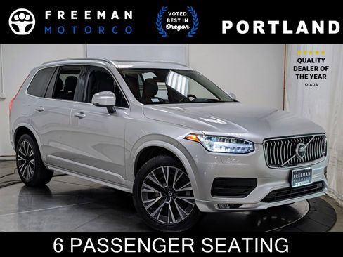 Used 2022 Volvo XC90 T6 Momentum w/ Advanced Package image 1