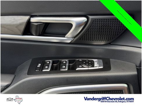 Used 2025 Kia Telluride EX X-Line AWD/4WD image 24