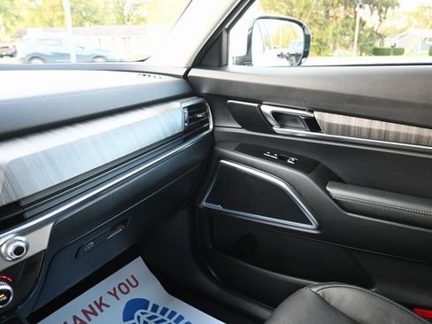 Used 2025 Kia Telluride SX image 30