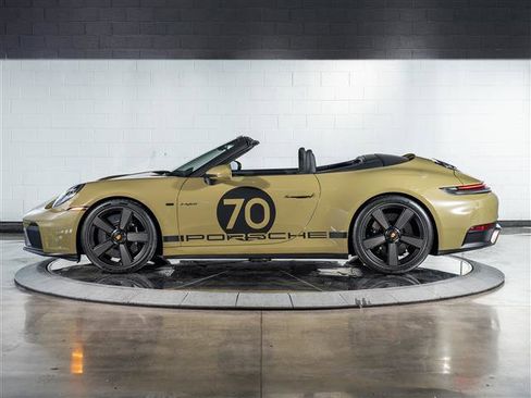 Used 2026 Porsche 911 GTS RWD image 2