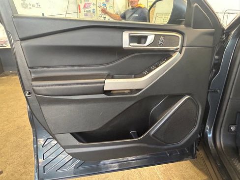 Certified 2023 Ford Explorer XLT w/ Equipment Group 202A image 35