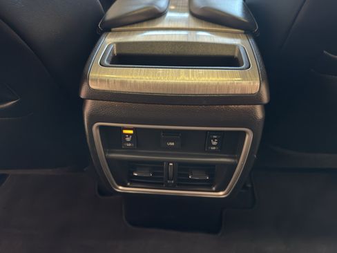Used 2018 Nissan Murano SL w/ Moonroof Package AWD/4WD image 27