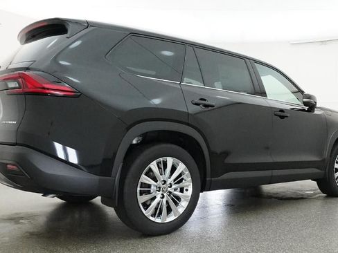 New 2026 Toyota Grand Highlander AWD image 25