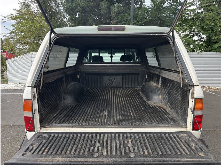 Used 1999 Toyota Tacoma 4x4 Xtracab V6 w/ SR5 Pkg image 25