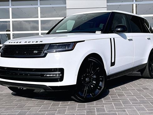 Certified 2025 Land Rover Range Rover Long Wheelbase SE AWD/4WD image 1