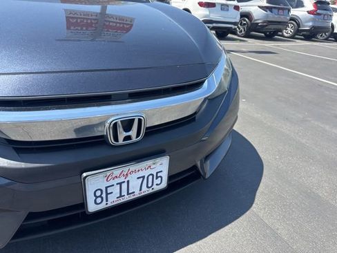 Used 2018 Honda Civic EX image 1