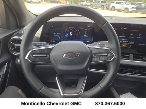 Certified 2026 Chevrolet Equinox LT w/ Midnight Edition FWD image 16