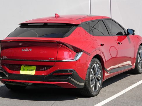 Used 2022 Kia EV6 GT-Line w/ GT-Line Suede Seat Package RWD image 56