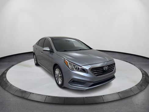 Used 2015 Hyundai Sonata Limited w/ Option Group 06 FWD image 3