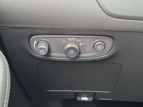 Used 2023 Buick Encore GX Select w/ Safety Package II FWD image 17