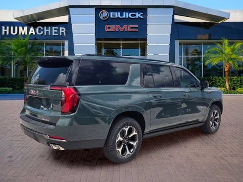 New 2026 GMC Yukon XL AT4 Ultimate AWD/4WD image 7