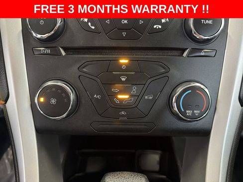 Used 2016 Ford Fusion SE w/ Equipment Group 201A image 19