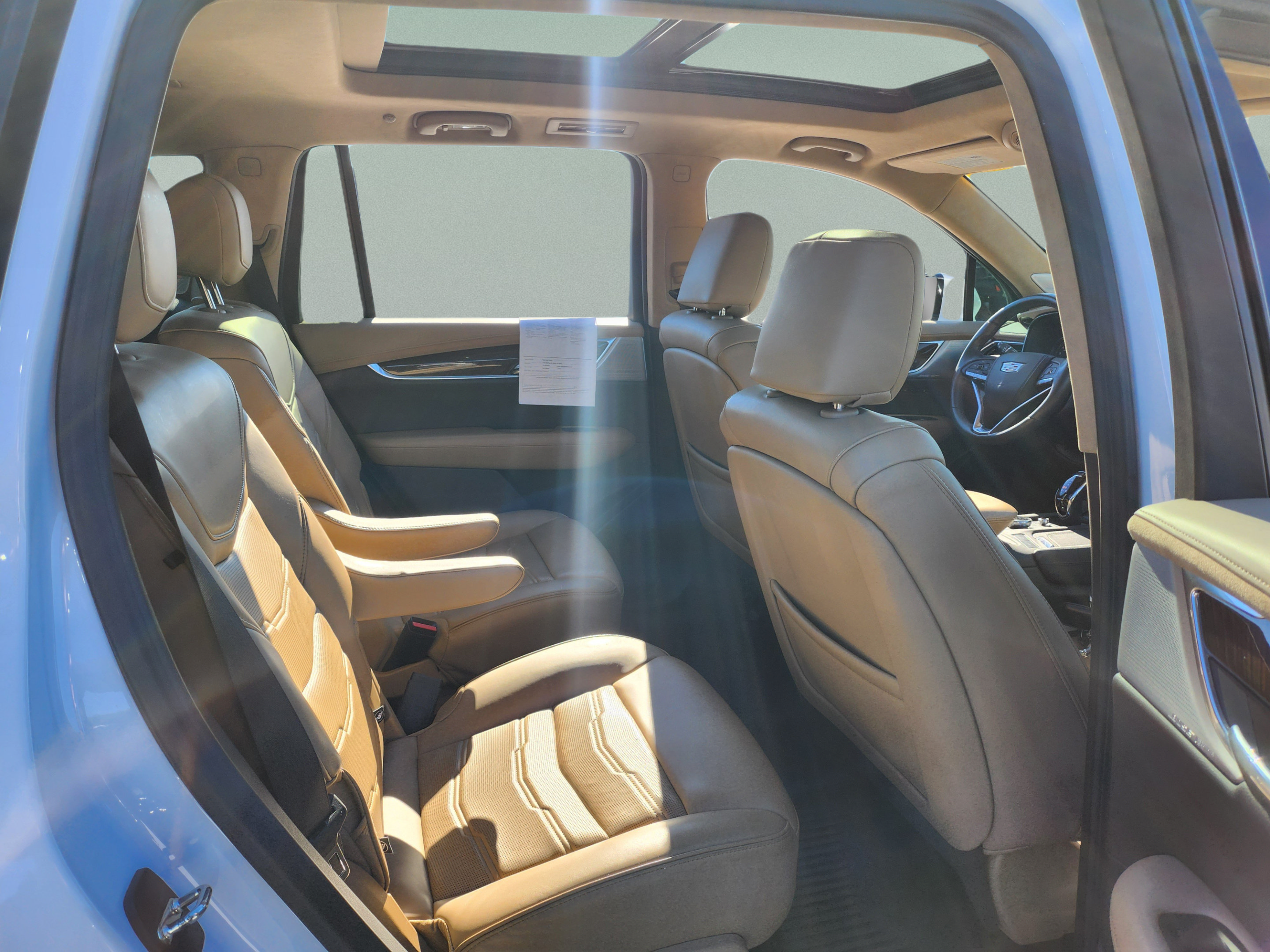 Used 2023 Cadillac XT6 Premium Luxury w/ Platinum Package FWD image 23