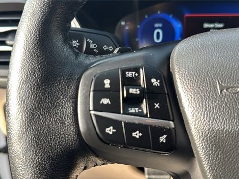 Certified 2020 Ford Escape Titanium w/ Titanium Premium Package 2.0 image 18