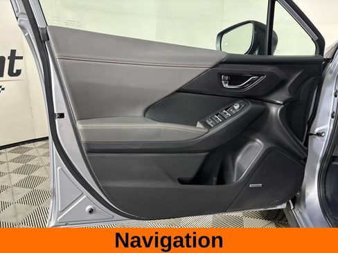 Used 2024 Subaru Crosstrek 2.5i Limited AWD/4WD image 11