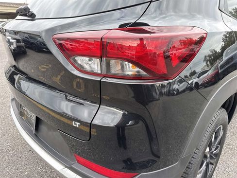 Used 2023 Chevrolet TrailBlazer LT w/ Convenience Package image 11