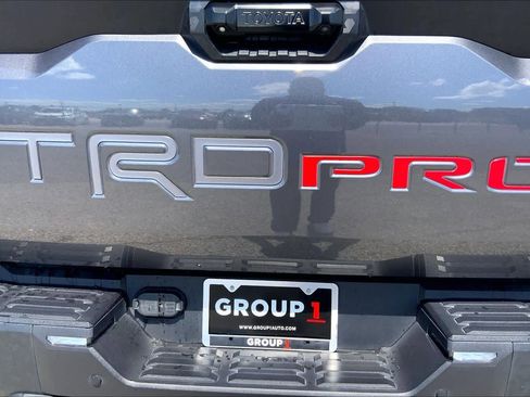 Used 2025 Toyota Tundra TRD Pro AWD/4WD image 10