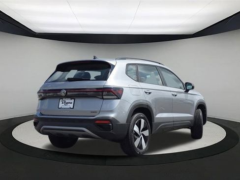 New 2025 Volkswagen Taos S image 7