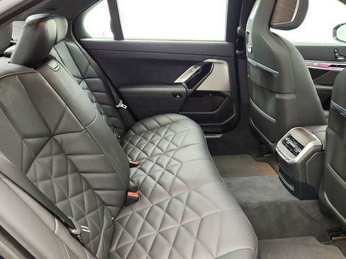 Used 2023 BMW 740i w/ Parking Assistance Package RWD image 45