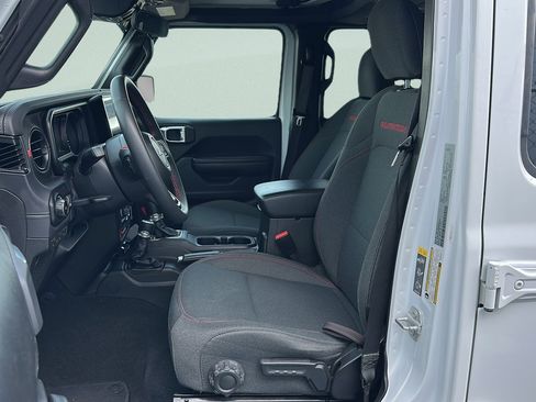 Used 2024 Jeep Wrangler Unlimited Rubicon image 23