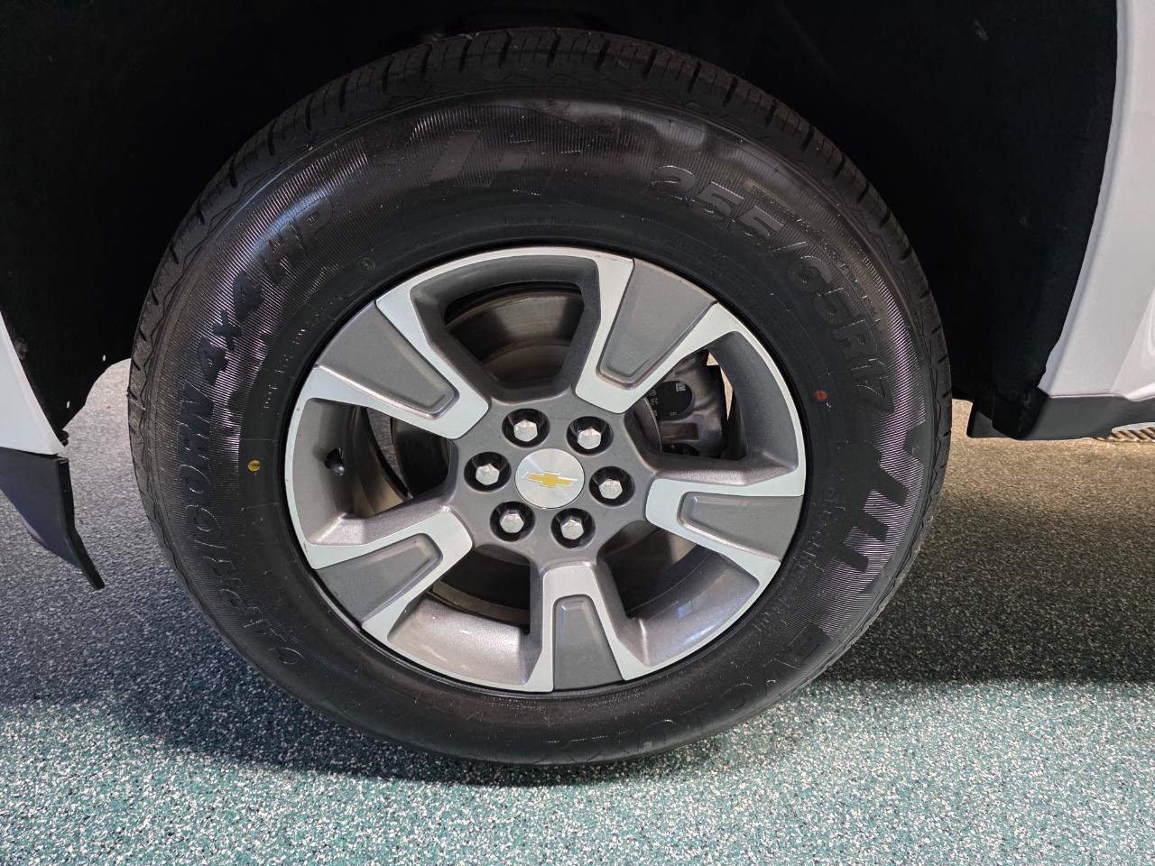 Used 2022 Chevrolet Colorado LT w/ Fleet Safety Package RWD image 12