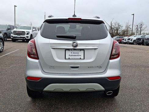 Used 2022 Buick Encore Preferred w/ Safety Package image 9