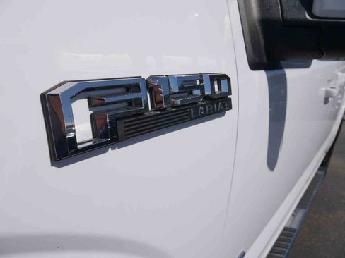 Used 2016 Ford F150 Lariat w/ Equipment Group 501A Mid AWD/4WD image 27