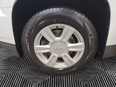 Used 2016 GMC Terrain SLE image 14