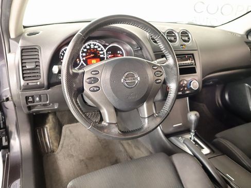 Used 2013 Nissan Altima 2.5 S w/ Convenience Pkg image 2