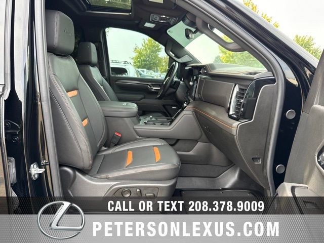 Used 2025 GMC Sierra 3500 AT4 w/ AT4 Premium Plus Package AWD/4WD image 13