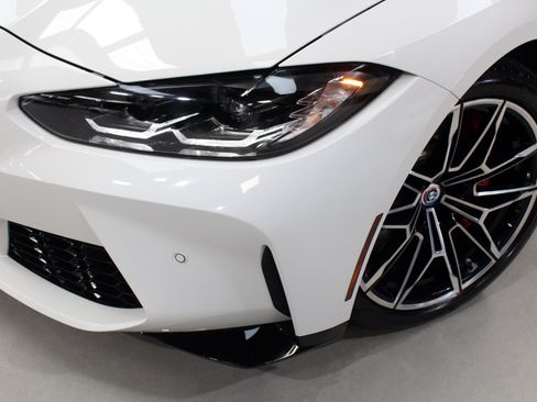 Used 2023 BMW M4 Coupe RWD image 9