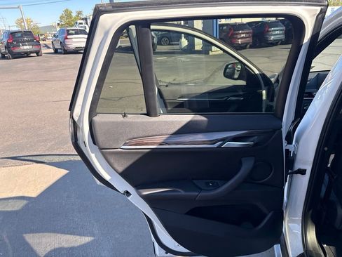 Used 2018 BMW X1 xDrive28i AWD/4WD image 20