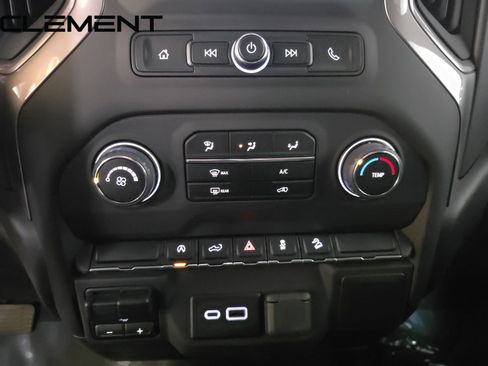 Used 2021 Chevrolet Silverado 1500 Custom Trail Boss w/ Safety Confidence Package image 22