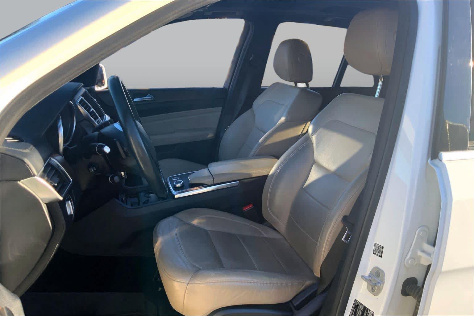 Used 2015 Mercedes-Benz ML 400 4MATIC image 8