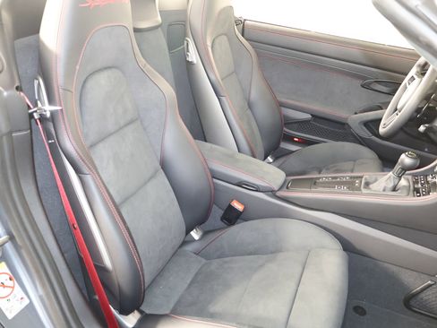 Used 2025 Porsche 718 Boxster Spyder RS image 58