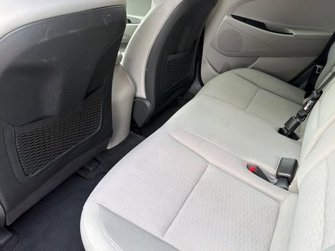 Used 2019 Hyundai Tucson SE FWD image 9