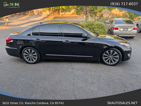 Used 2014 Hyundai Genesis 5.0 R-Spec RWD image 6