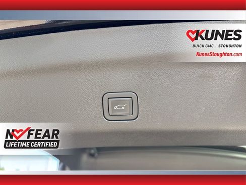 Used 2025 GMC Yukon XL Denali image 45