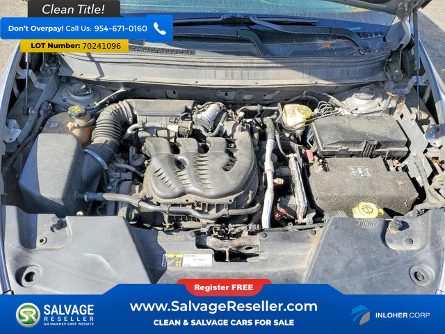 Used 2015 Jeep Cherokee Latitude w/ Cold Weather Group FWD image 16