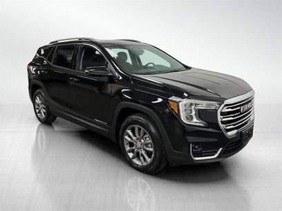 Used 2024 GMC Terrain SLT