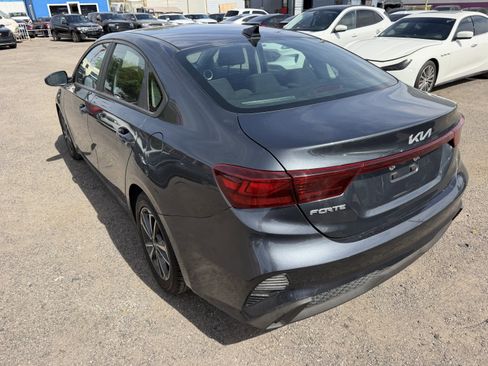 Used 2023 Kia Forte LXS image 5