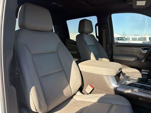 Certified 2025 Chevrolet Silverado 1500 LT Trail Boss w/ Convenience Package II image 24