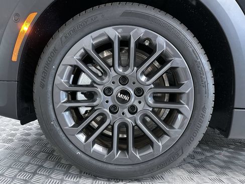 New 2026 MINI Cooper 2-Door Hardtop FWD image 26