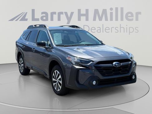 Used 2025 Subaru Outback Premium w/ Popular Package #1A AWD/4WD image 8
