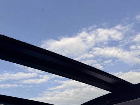 New 2025 Nissan Murano Platinum image 18